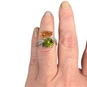 Bypass Pear Cut Amber and Green Stone Ring Silver Tone Size 6